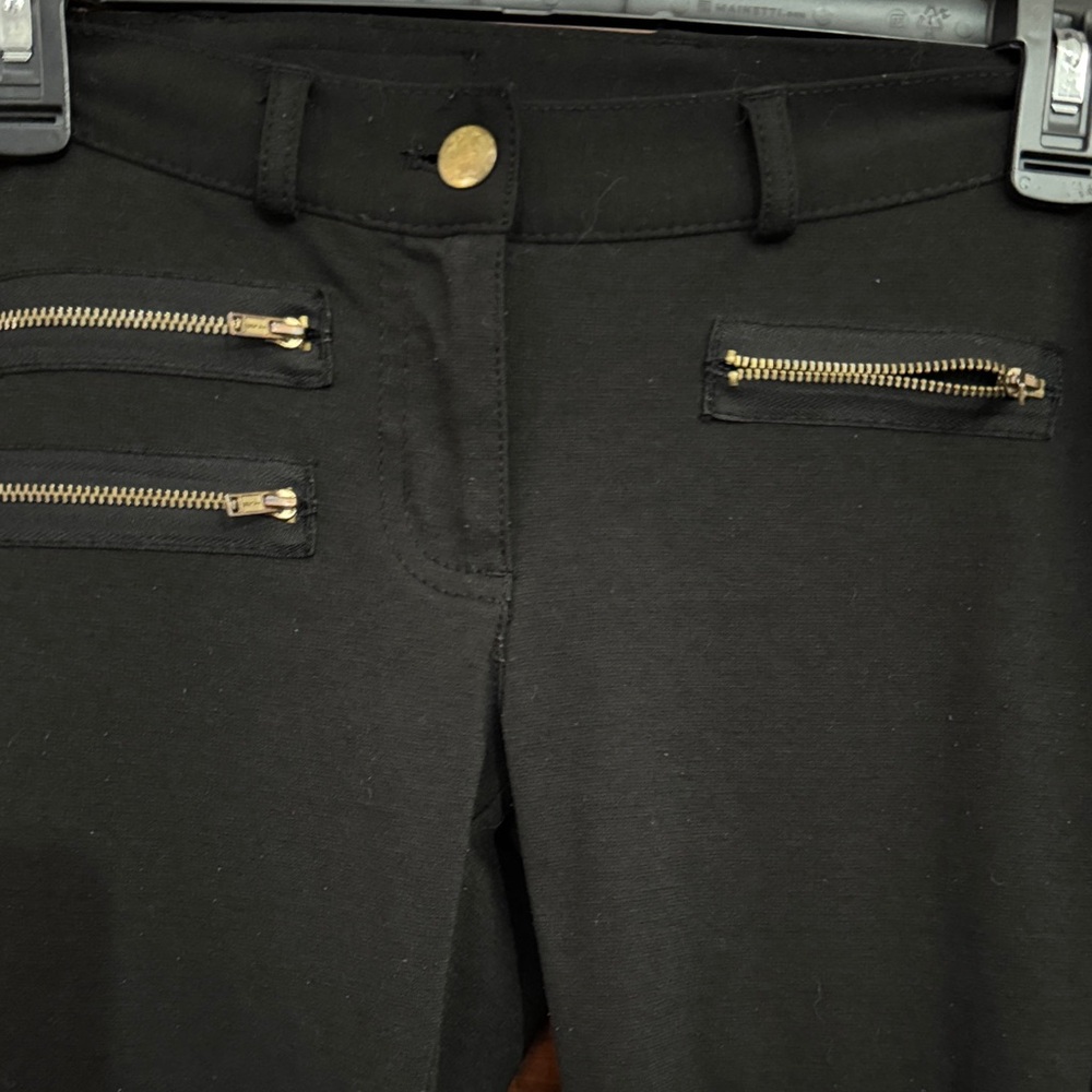 Stylish Juniors leggings Black with faux gold accents zippers. Stretchy